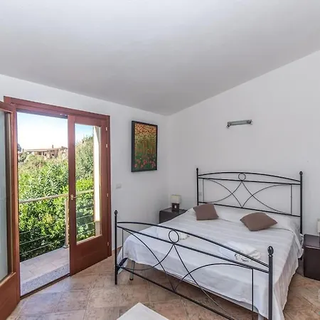 Maya - Key To Villa Costa Paradiso